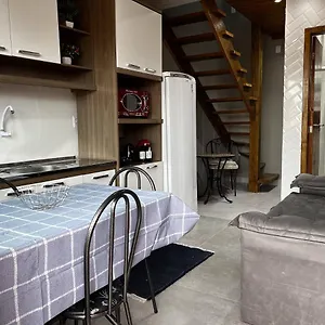 Apartamento Encantador Próximo Ao Aeroporto, Florianópolis